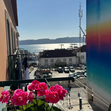 Apartament Lisbon's Gem: Moorish Arch Near River Acces Lizbona