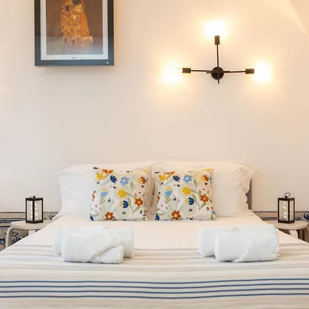 Lisbon's Gem: Moorish Arch Near River Acces 公寓 Lisboa